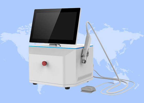 微細な線が肌を小さくします 肌の若返り 金のラジオ周波数 RF マイクロニードルマシン
