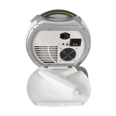 良い値段 1064nm Nd Yagレーザーマシン カーボンレーザー剥離 タトゥー除去 オンライン